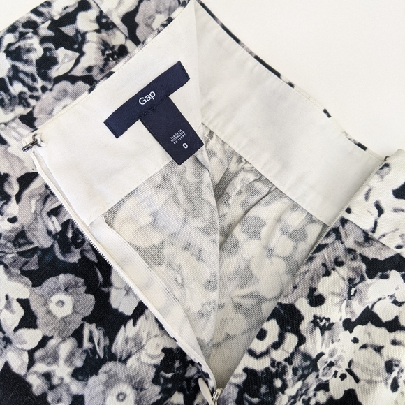 GAP Floral Skirt, Black and White, 0 - Picture 5 of 5